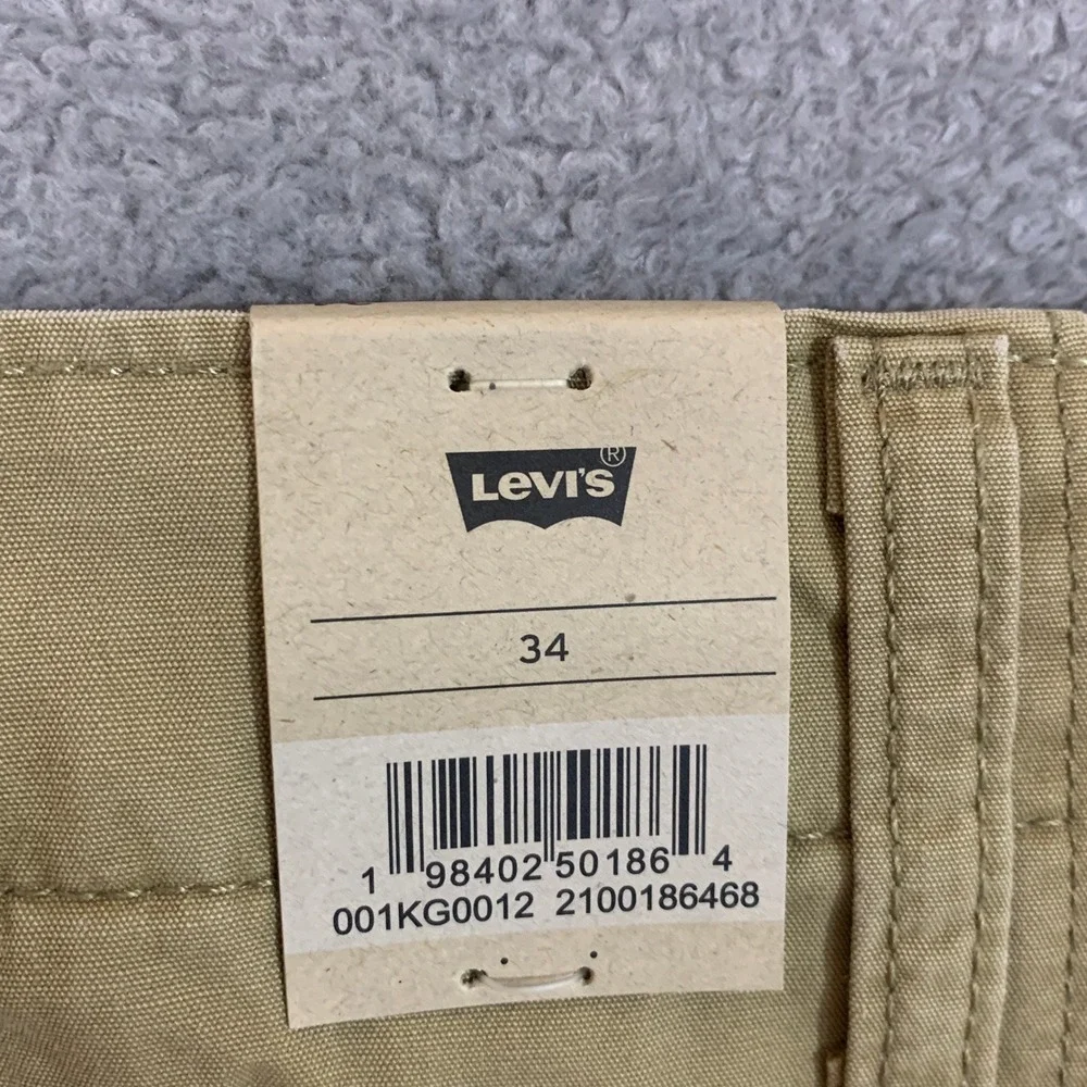 NWT Levi's Cargo Shorts Men's 34 Tan Khaki Cotton 9 Inch Inseam